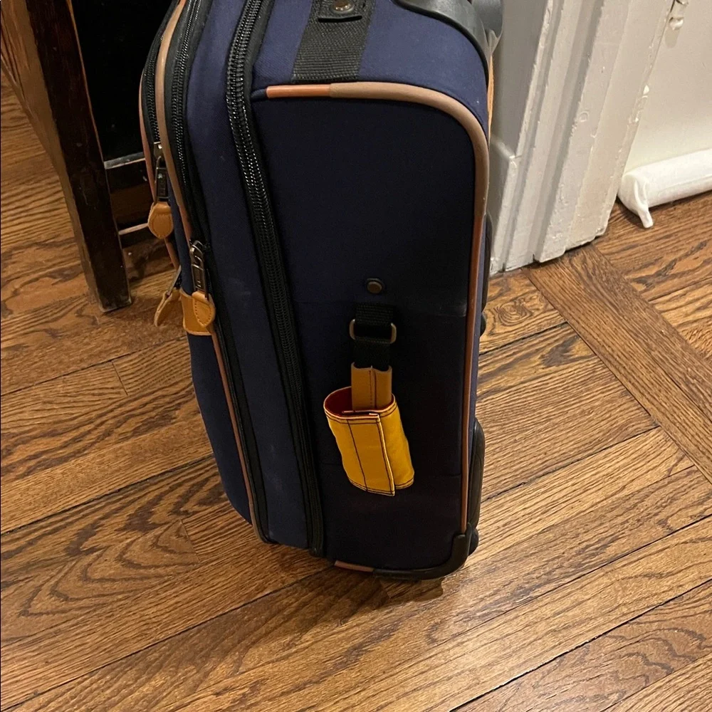 Vintage L.L. Bean Roller Bag Carry-on Navy Leather Trim 20x13x8.5”